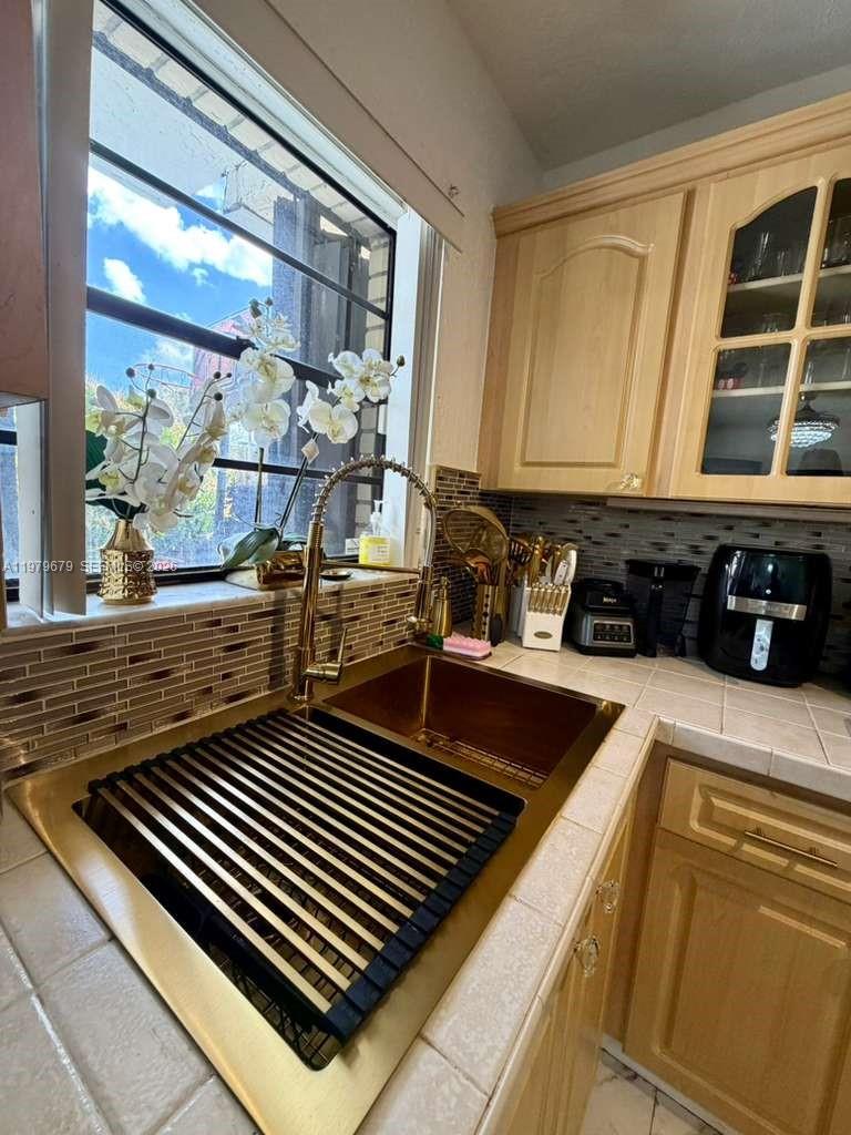 8209 SW 23rd Ct #17C North Lauderdale, FL 33068