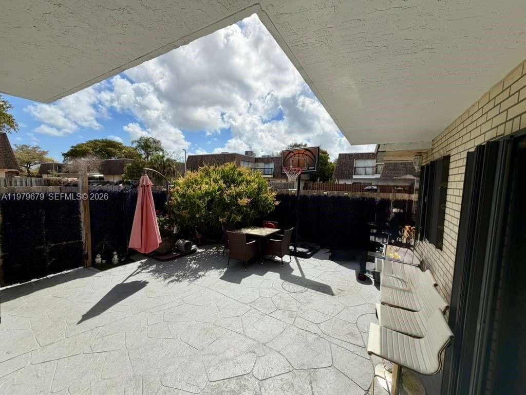 8209 SW 23rd Ct #17C North Lauderdale, FL 33068