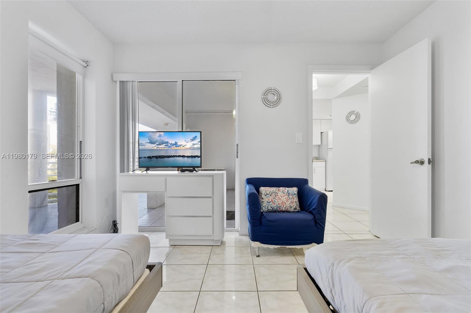 17801 N Bay Rd #607 Sunny Isles Beach, FL 33160