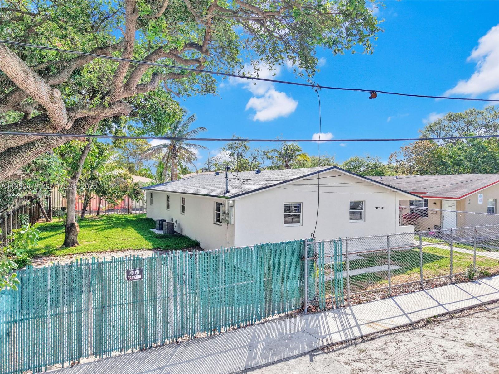 7807 NW 3rd Ave Miami, FL 33150