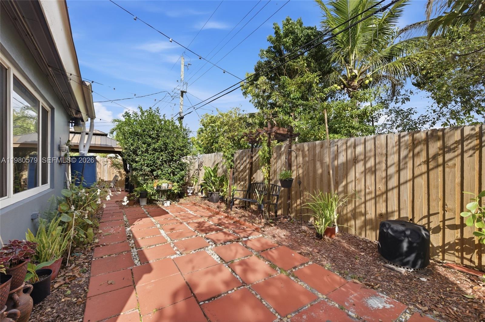 6215 SW 20th St Miramar, FL 33023