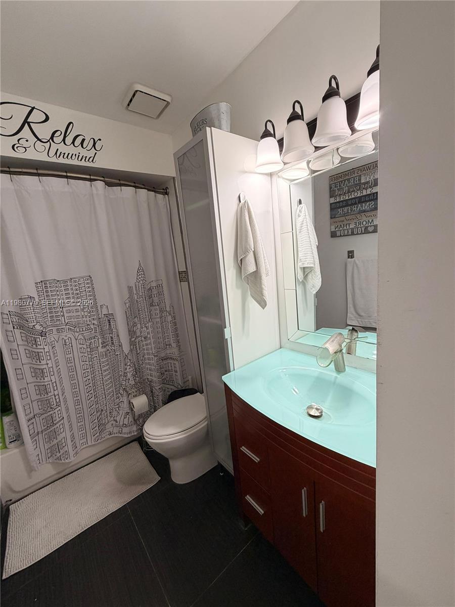 Undisclosed Address Hialeah, FL 33015