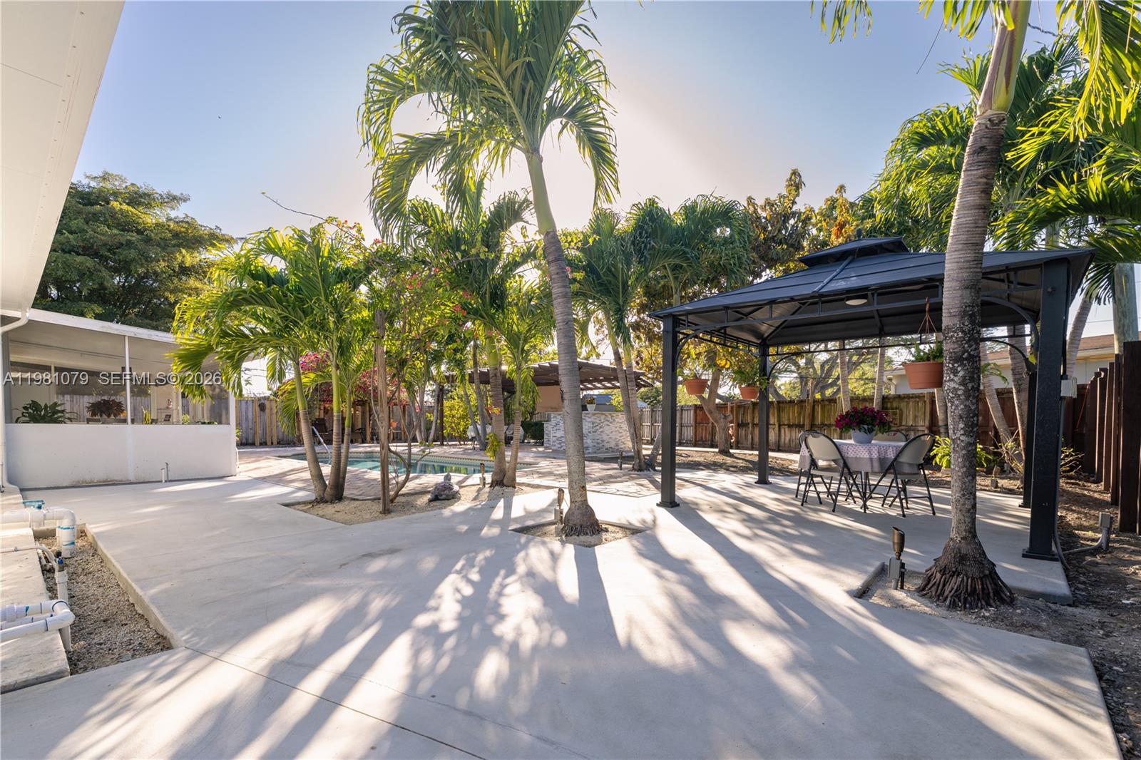 19600 Gulfstream Rd Cutler Bay, FL 33157