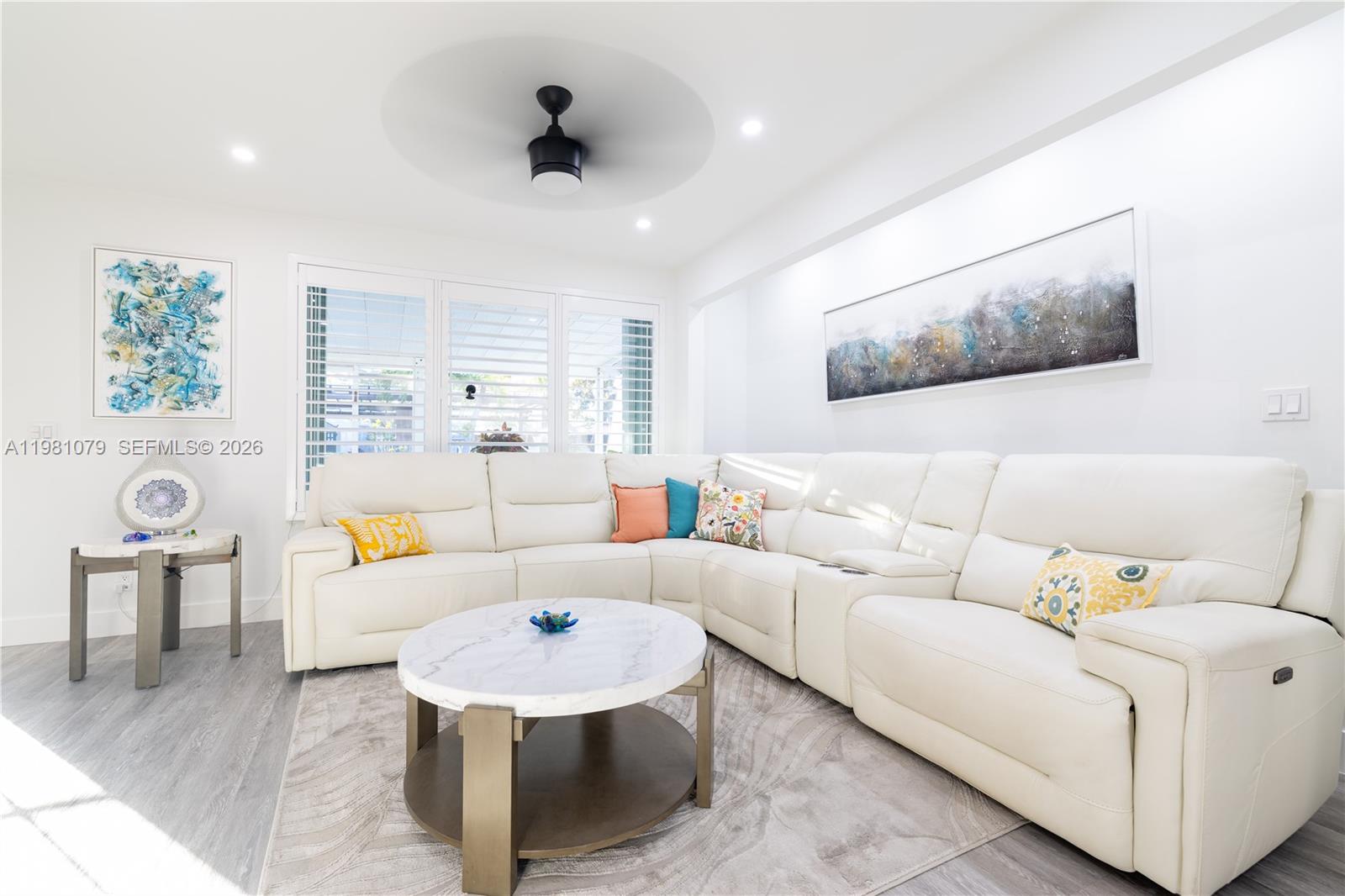 19600 Gulfstream Rd Cutler Bay, FL 33157