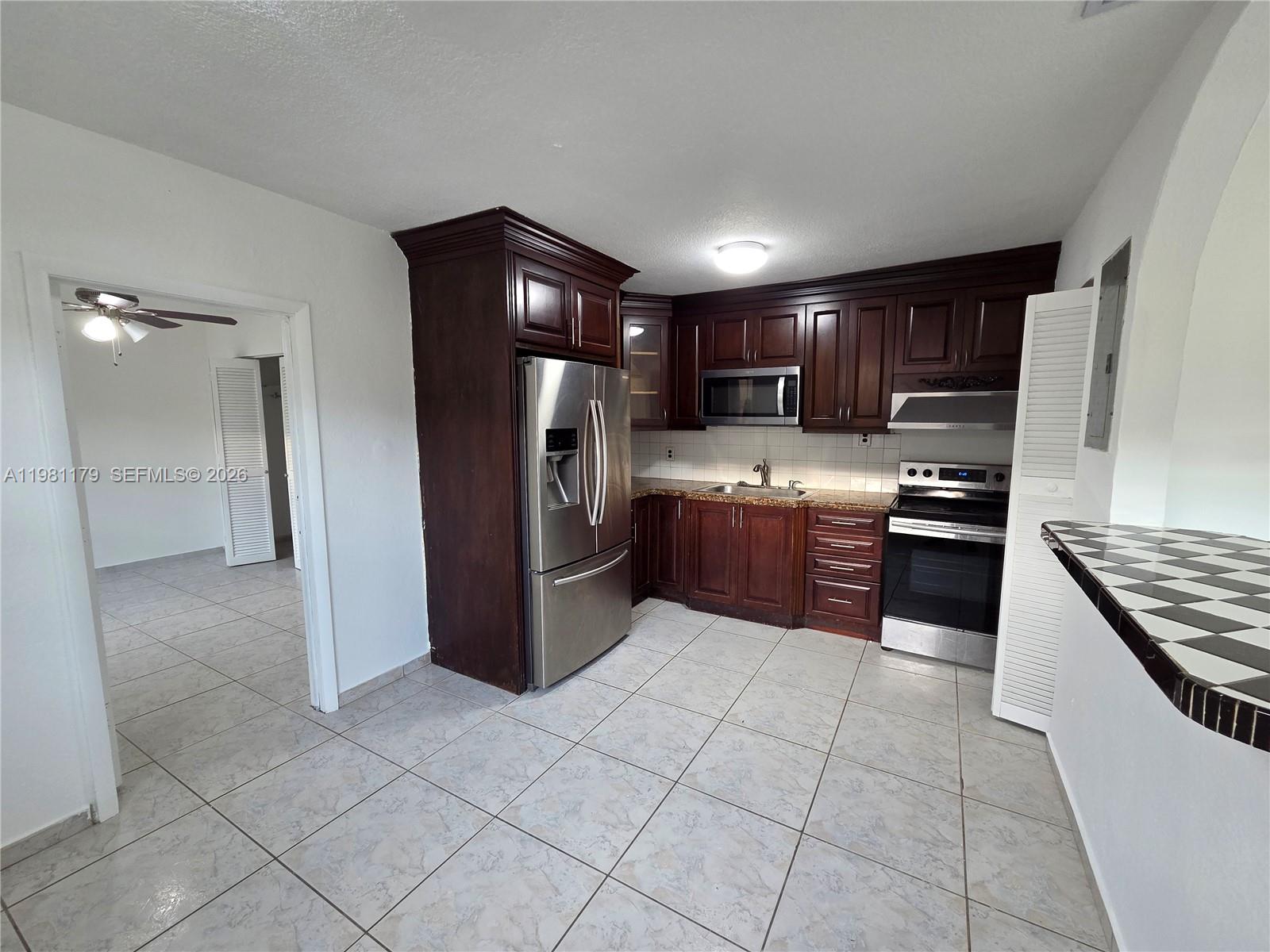 2313 NW 33rd St #BACK