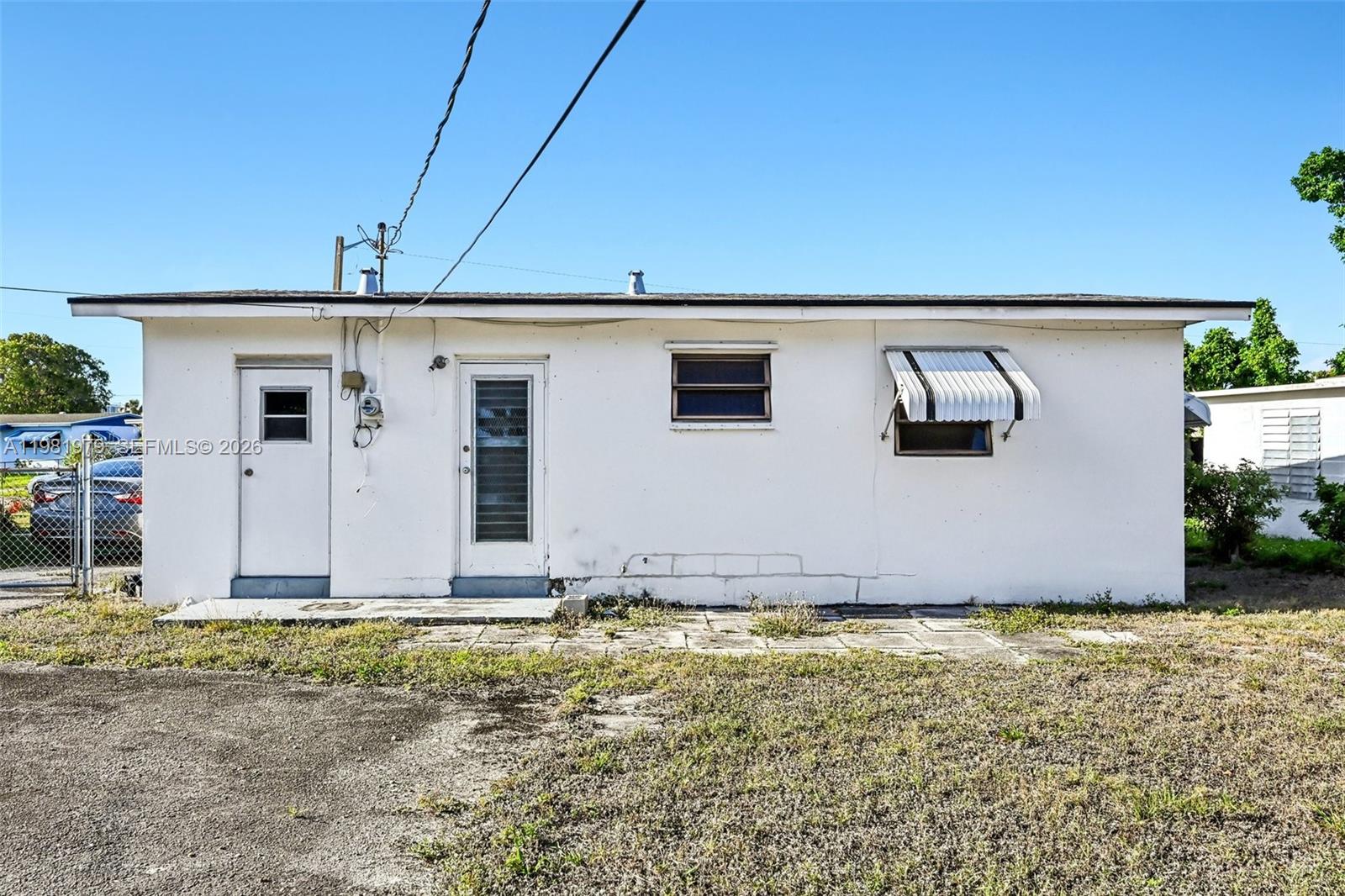 1326 8th St West Palm Beach, FL 33401