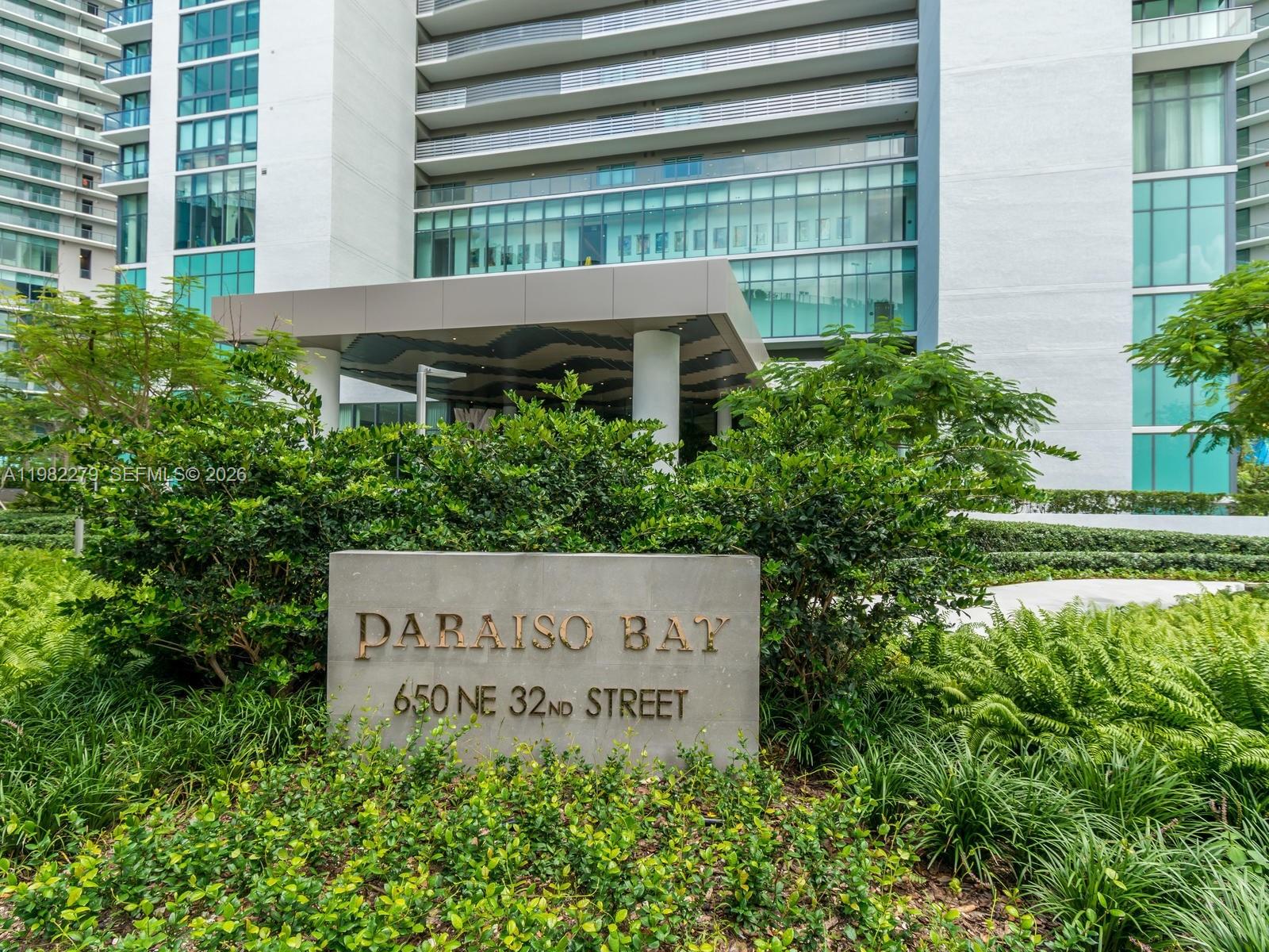 650 NE 32nd St #904 Miami, FL 33137