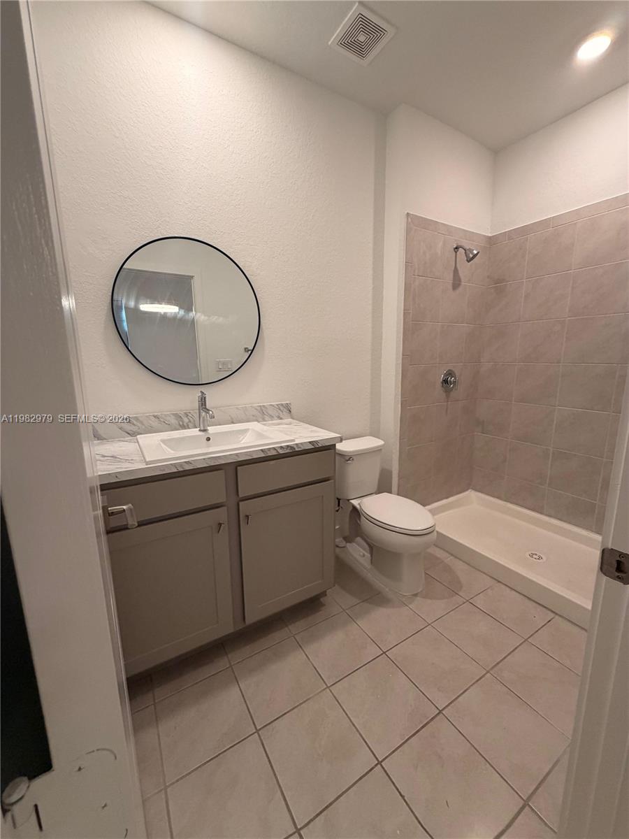 711 SW 11th St Florida City, FL 33034