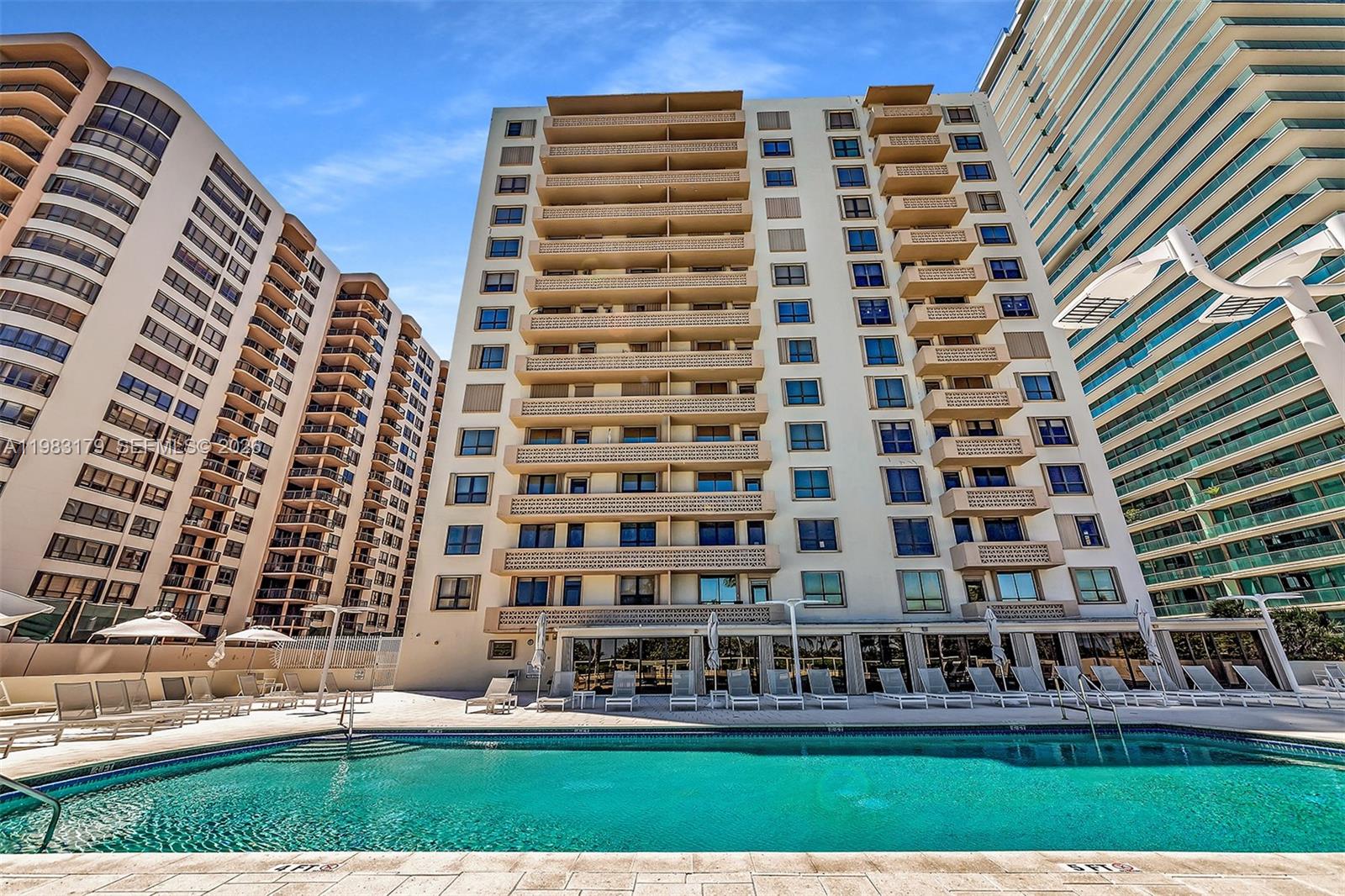 10185 Collins Ave #606