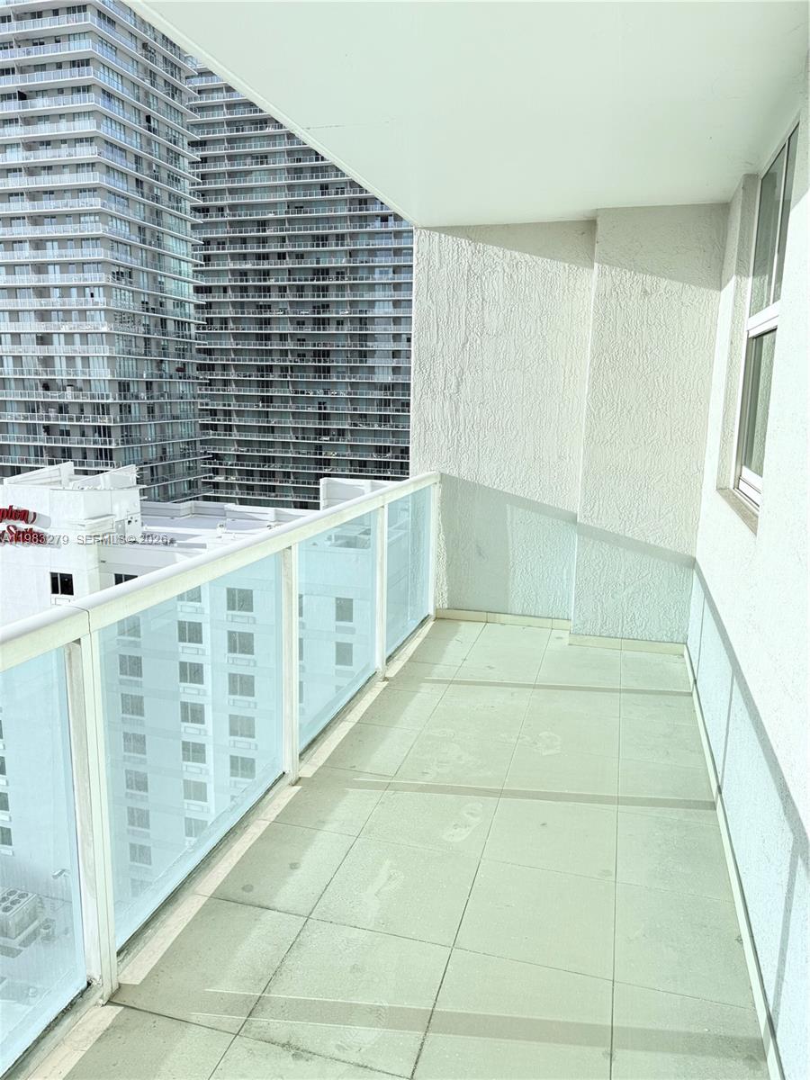 image Vue at Brickell9