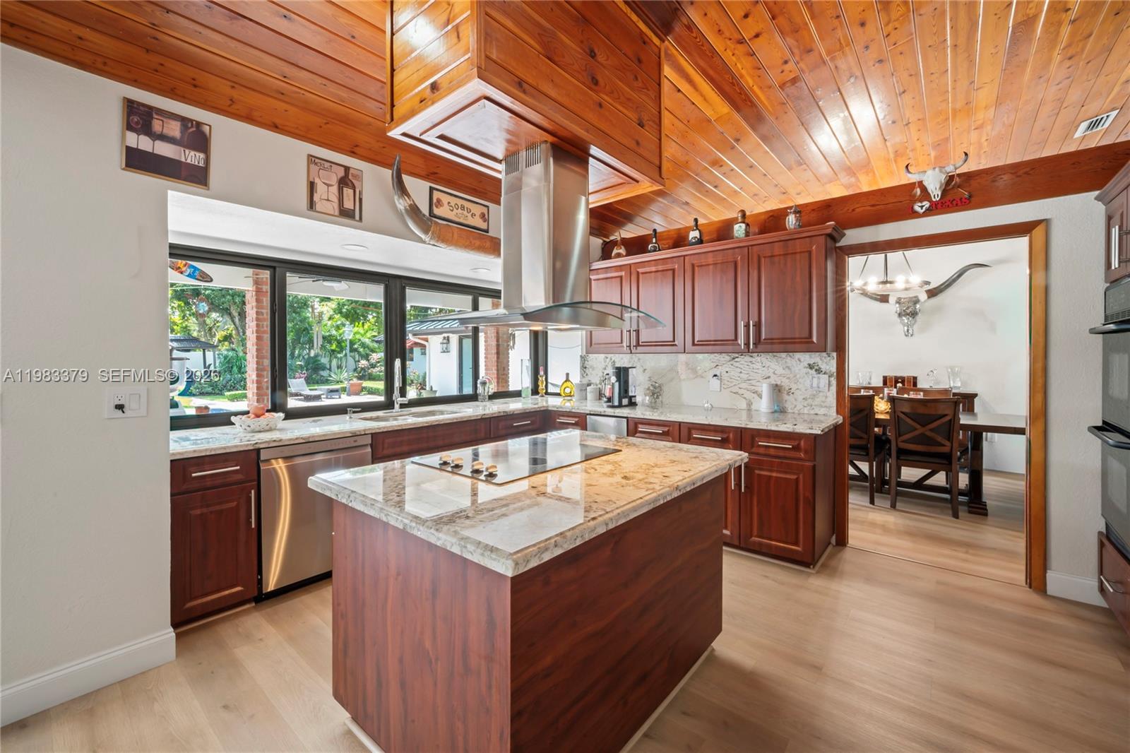 10320 SW 139th St Miami, FL 33176