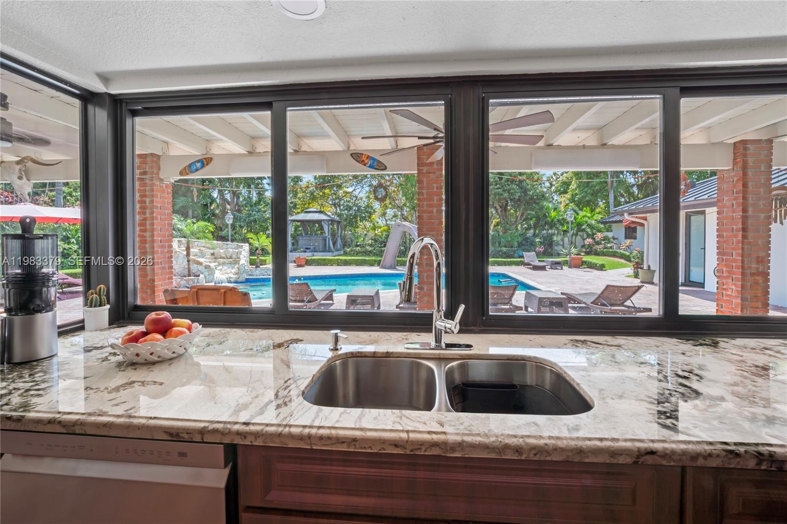 10320 SW 139th St Miami, FL 33176