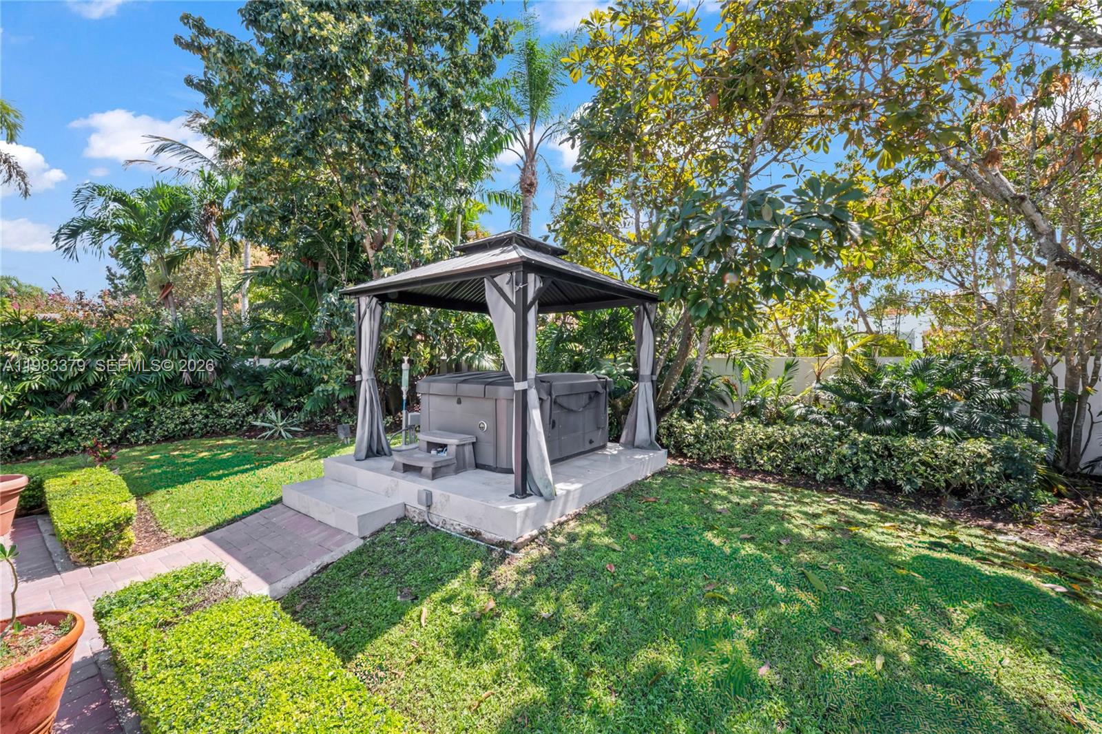 10320 SW 139th St Miami, FL 33176