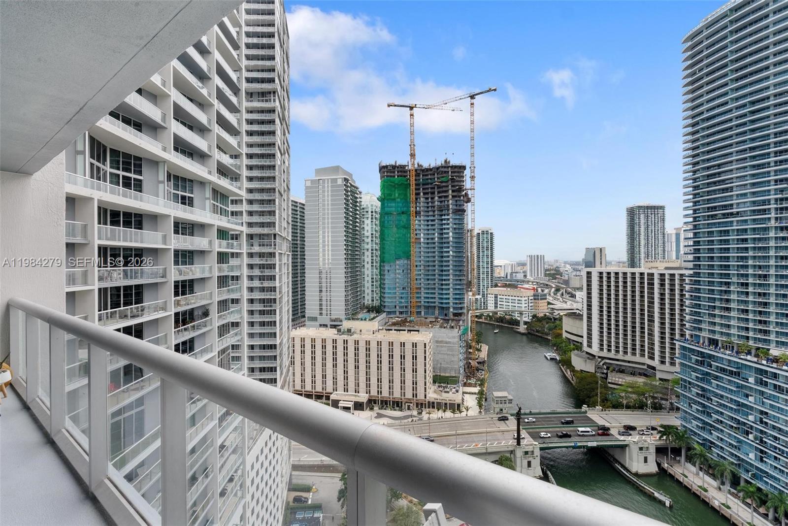 465 Brickell Ave #2604 Miami, FL 33131