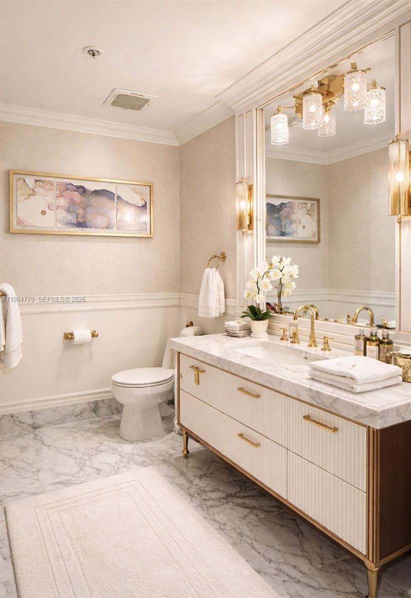 253 NE 2nd St #433 Miami, FL 33132