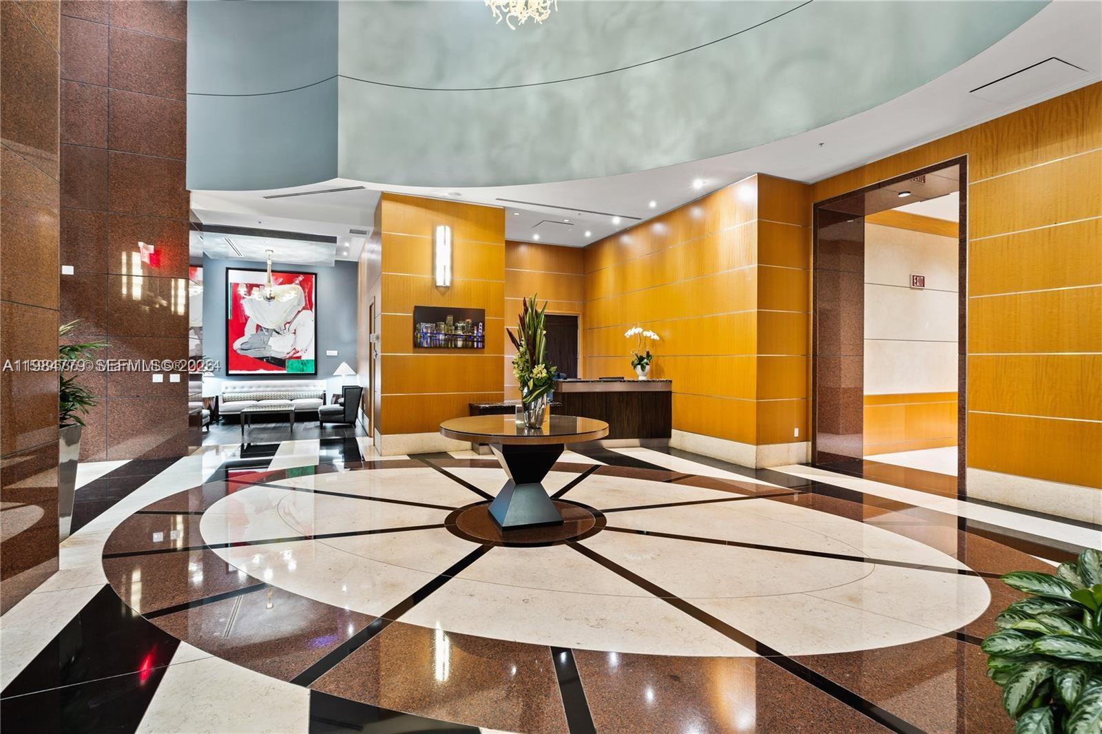 253 NE 2nd St #433 Miami, FL 33132