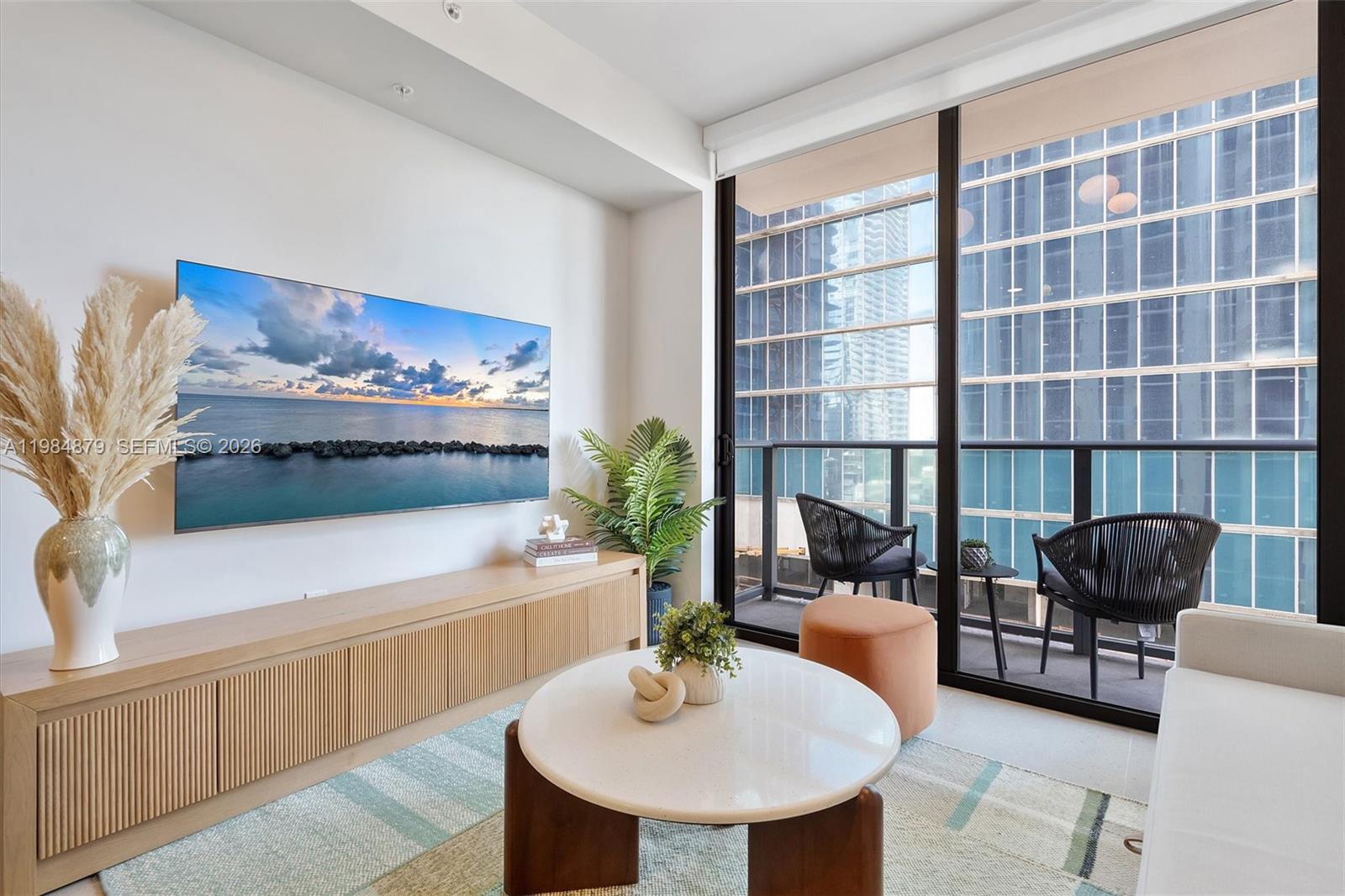 11 NE 6th St #1805 Miami, FL 33132