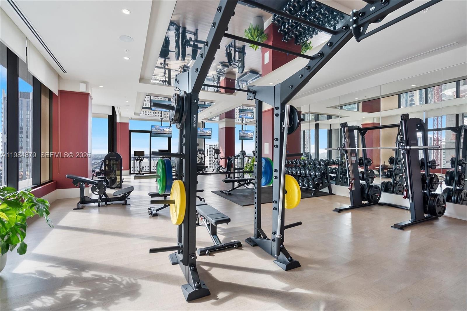 11 NE 6th St #1805 Miami, FL 33132