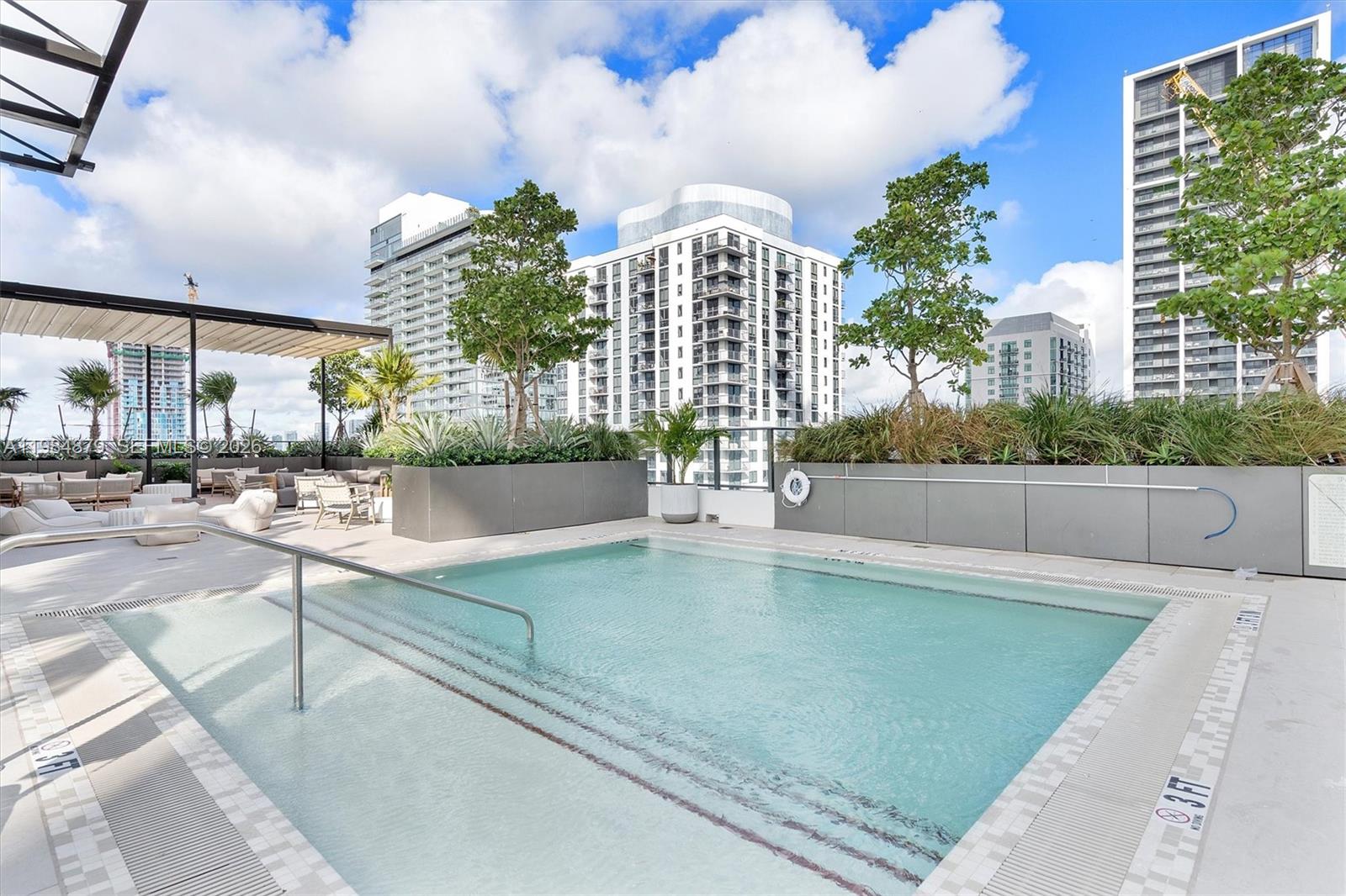 11 NE 6th St #1805 Miami, FL 33132