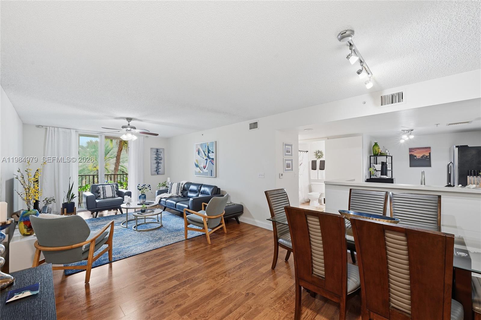 520 SE 5th Ave #3403 Fort Lauderdale, FL 33301