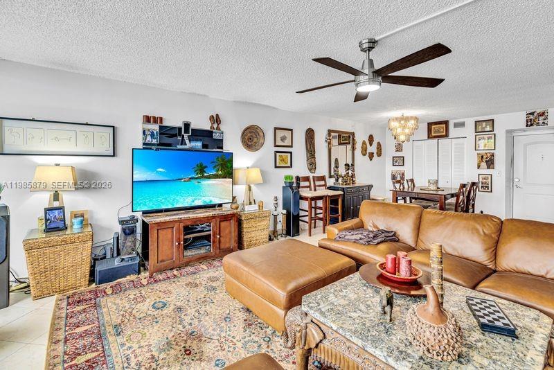 100 Bayview Dr #228 Sunny Isles Beach, FL 33160