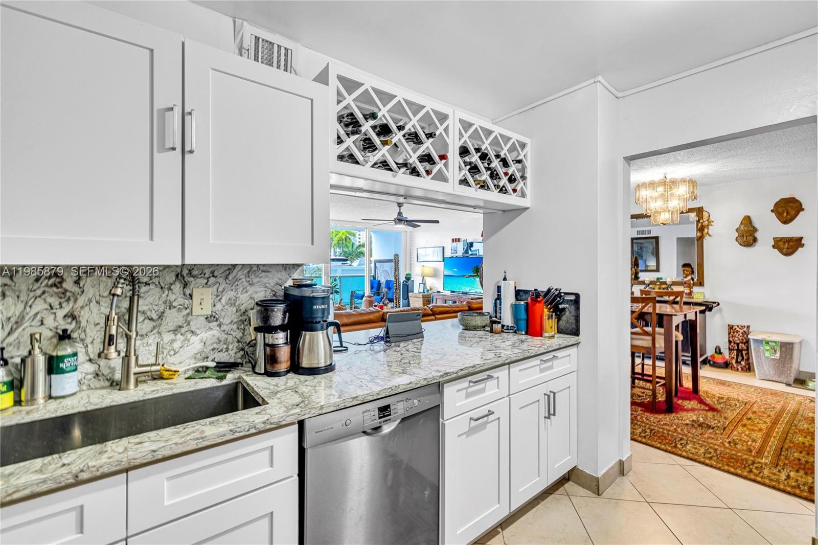 100 Bayview Dr #228 Sunny Isles Beach, FL 33160