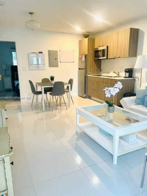 1419 West Ave #106 Miami Beach, FL 33139