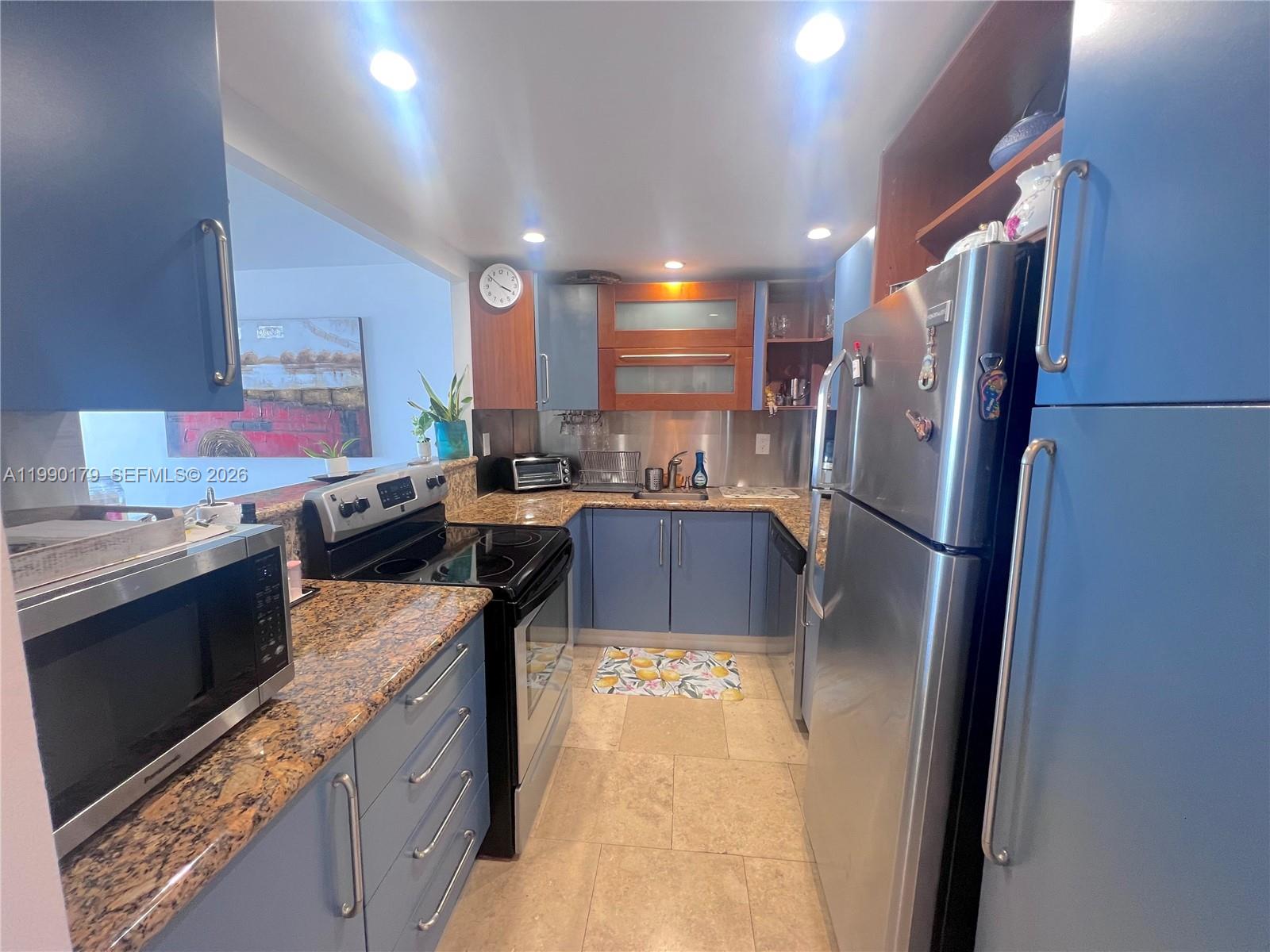 5838 Collins Ave #7G Miami Beach, FL 33140