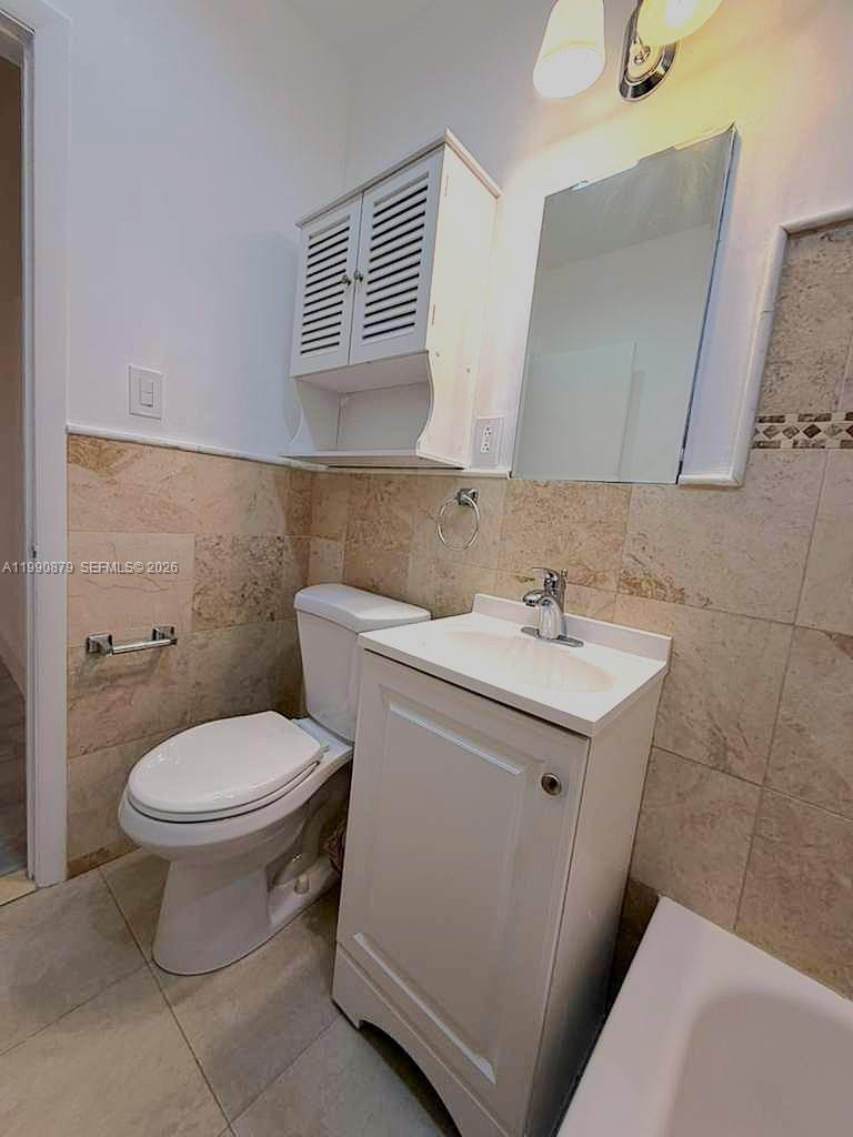 6339 SW 32nd St Miami, FL 33155