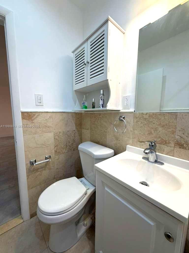 6339 SW 32nd St Miami, FL 33155