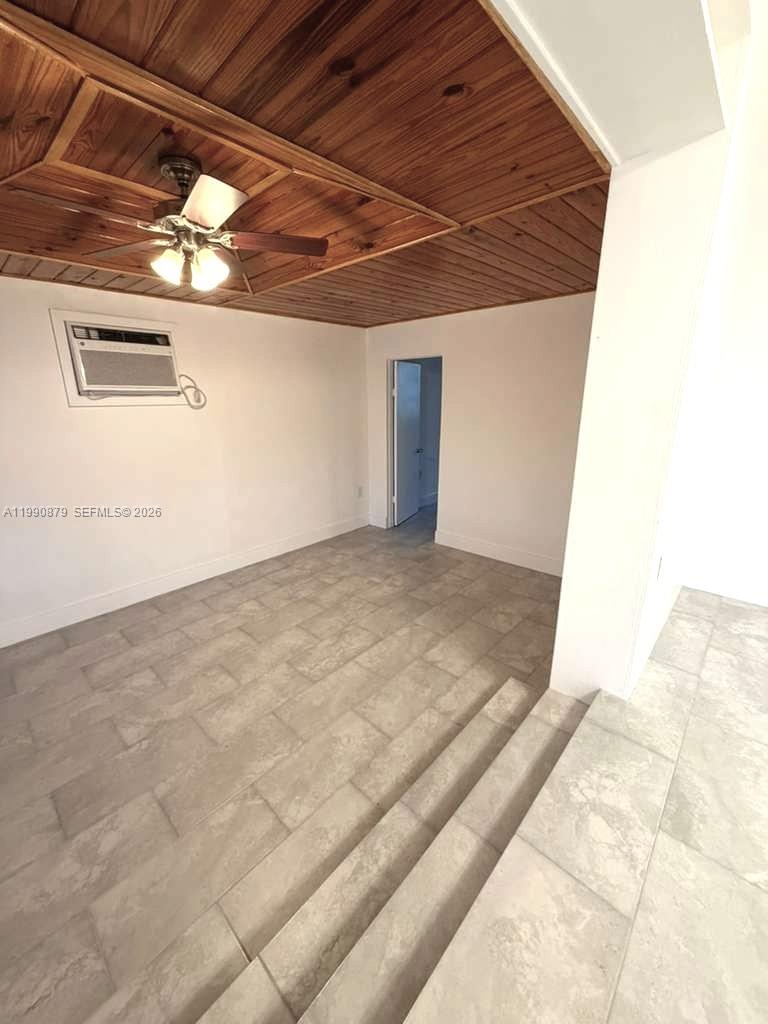 6339 SW 32nd St Miami, FL 33155