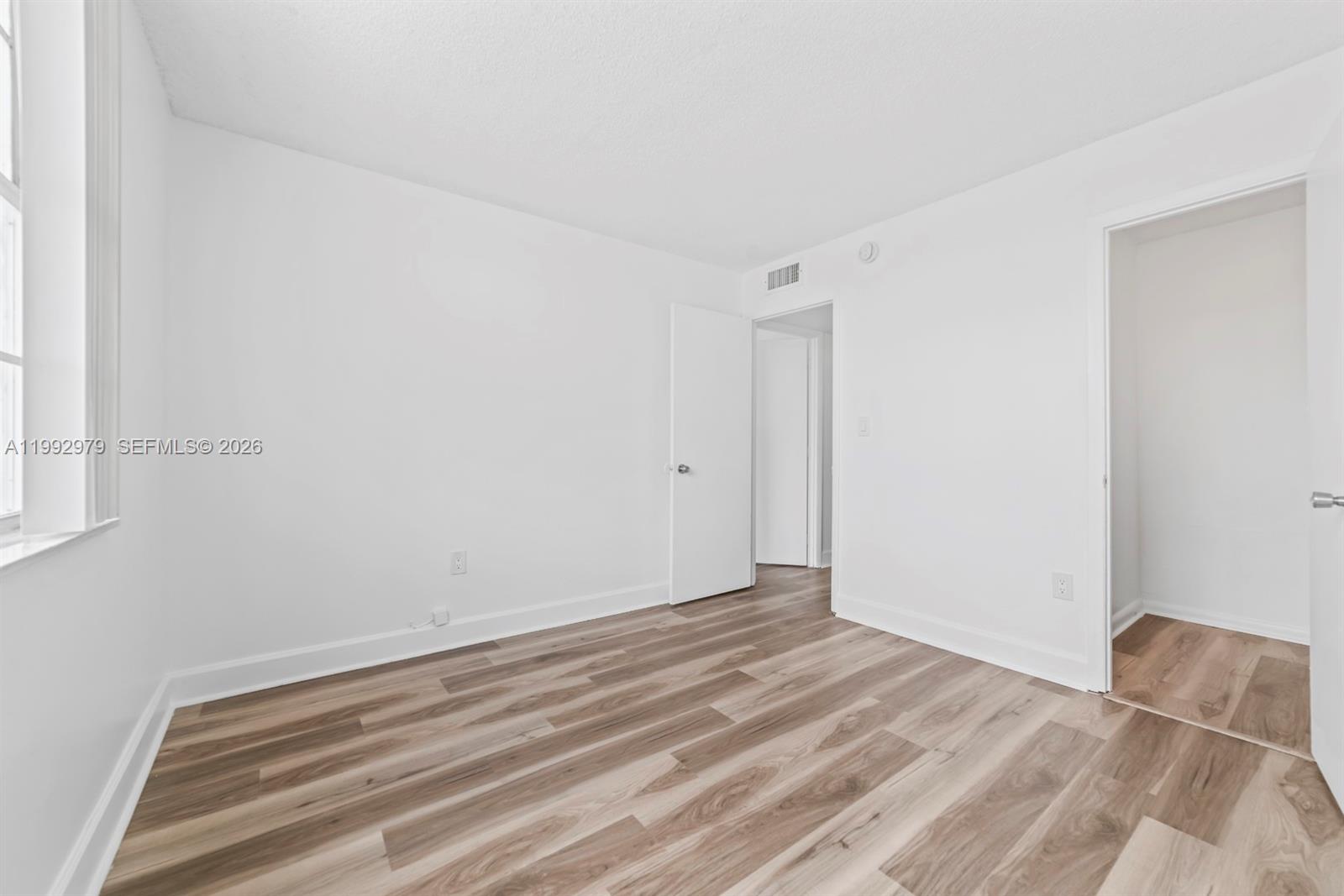 498 NW 165th St Rd #D-201 Miami, FL 33169