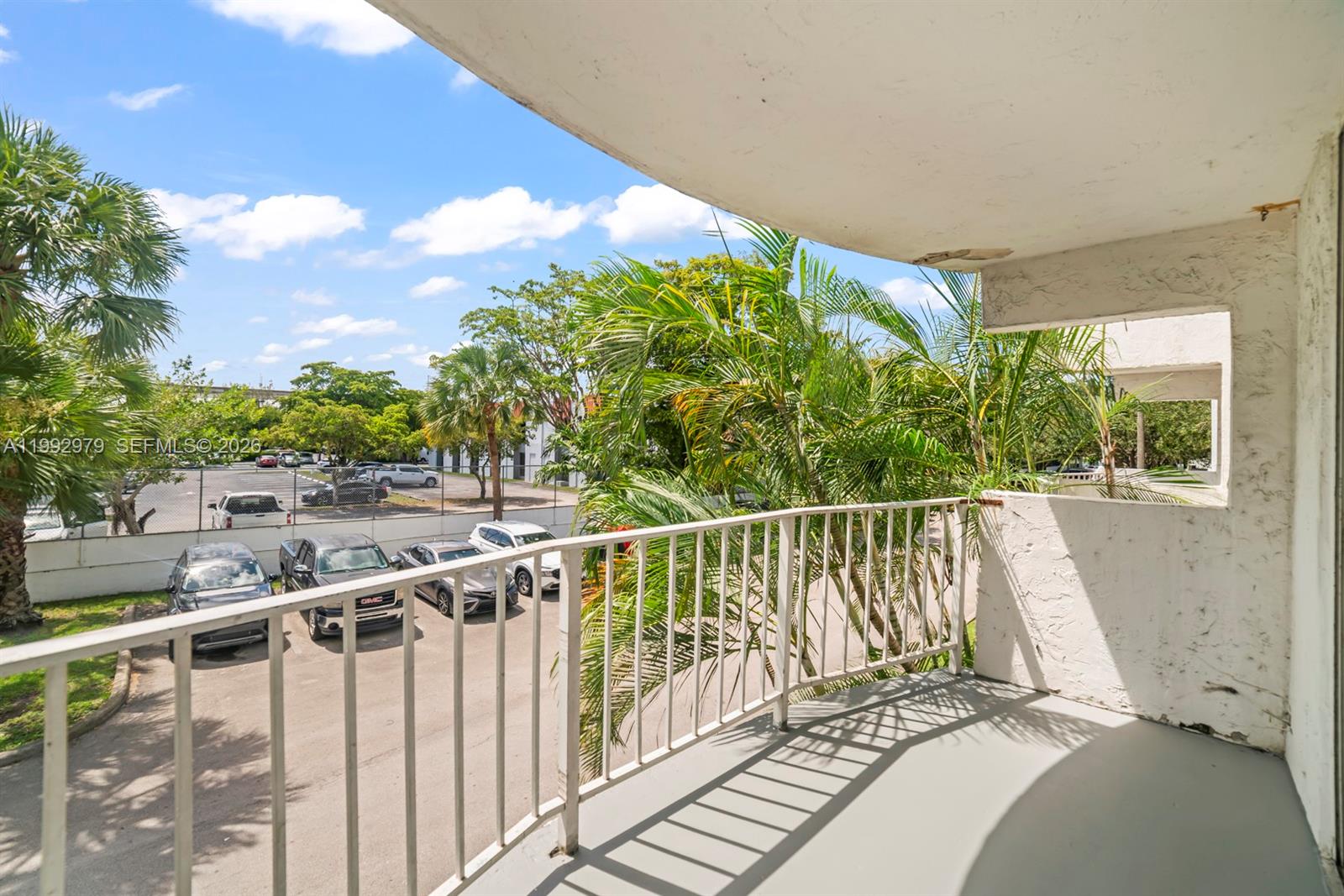 498 NW 165th St Rd #D-201 Miami, FL 33169