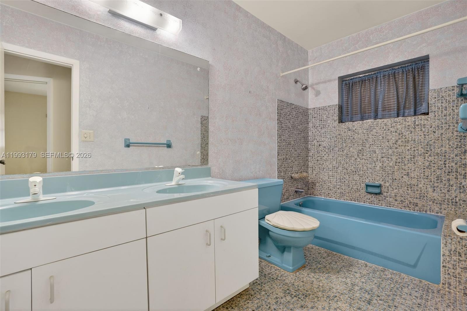 10753 SW 118th St Miami, FL 33176