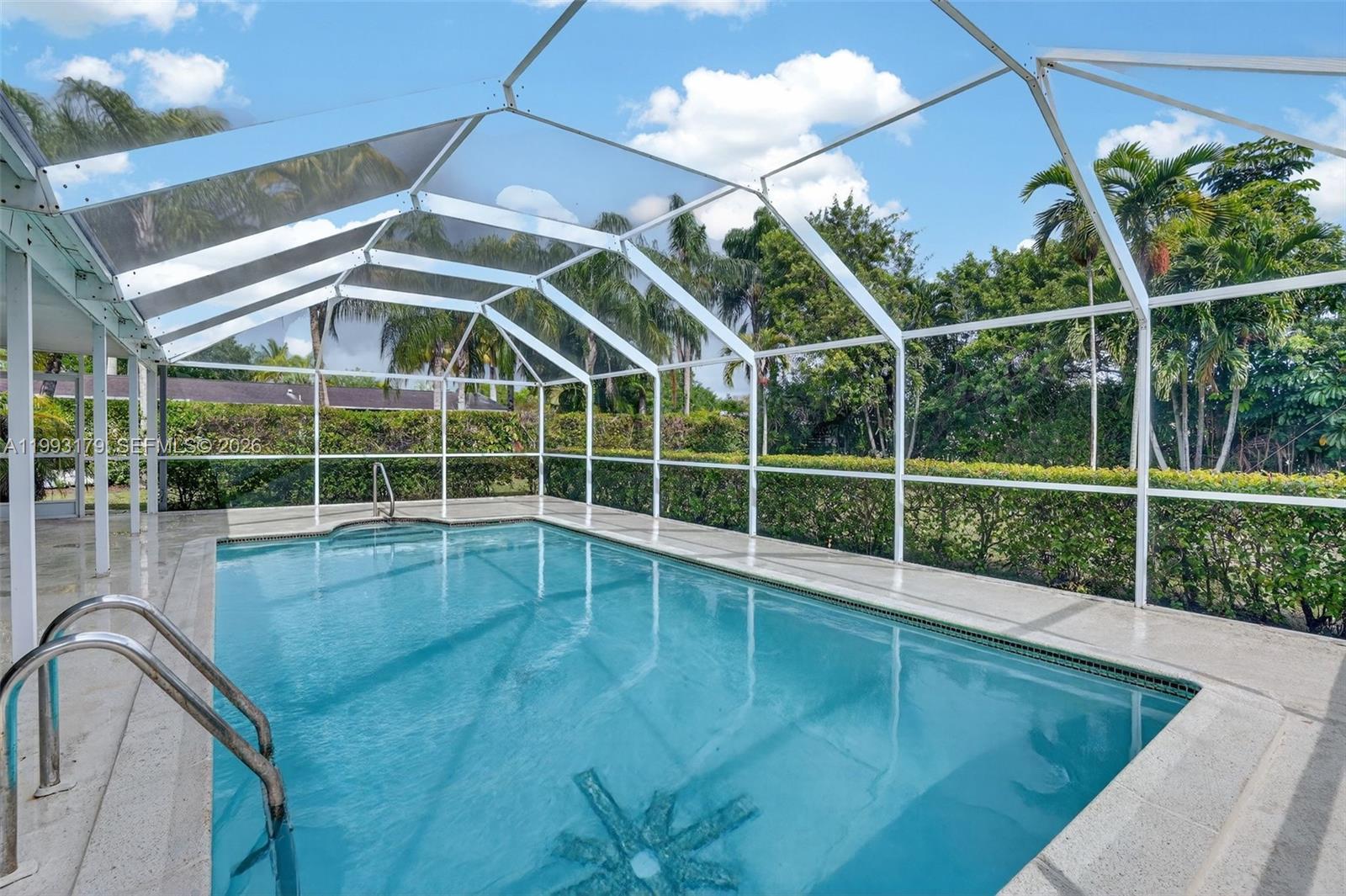 10753 SW 118th St Miami, FL 33176