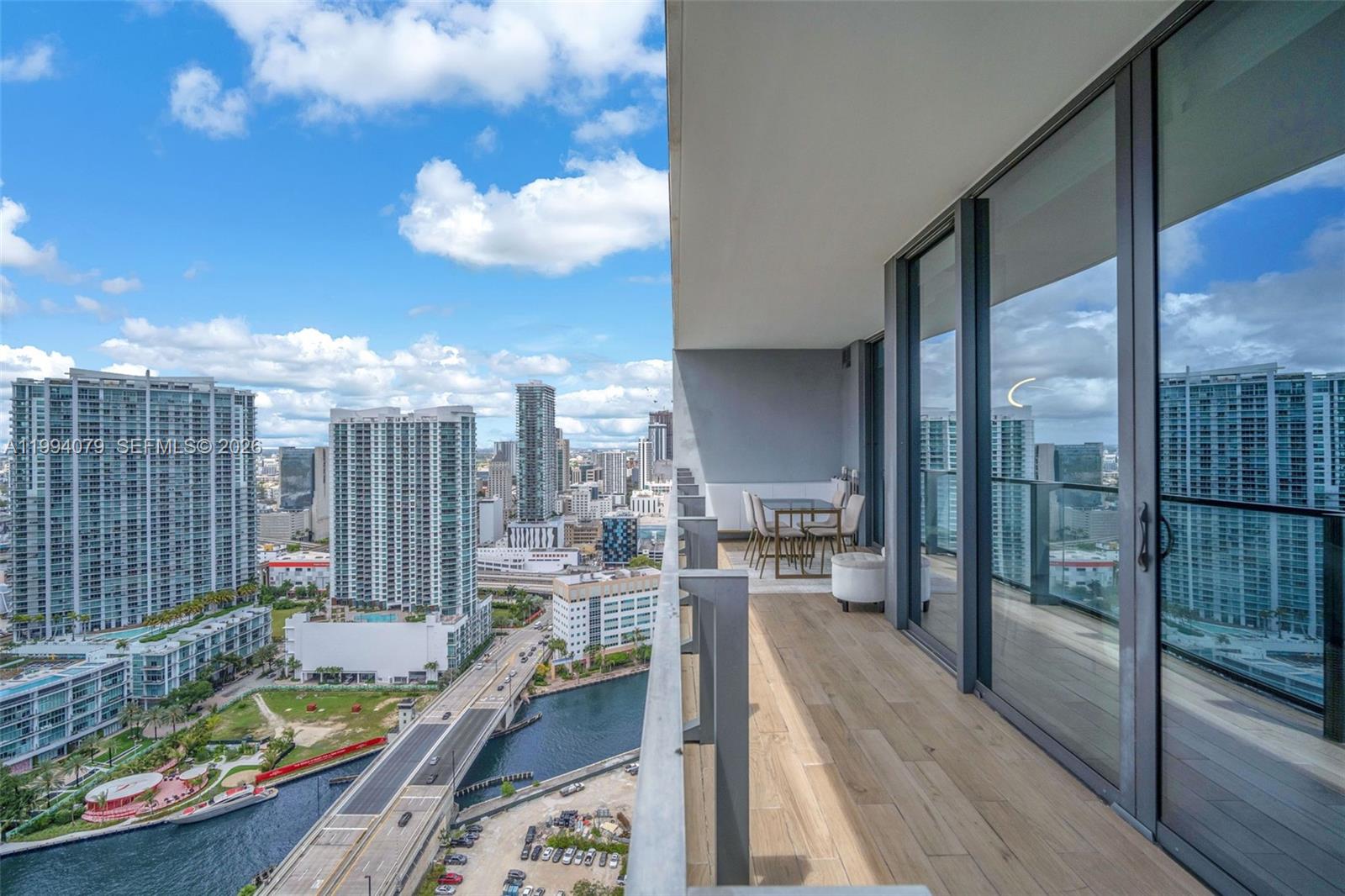 image Reach Brickell City Centre13