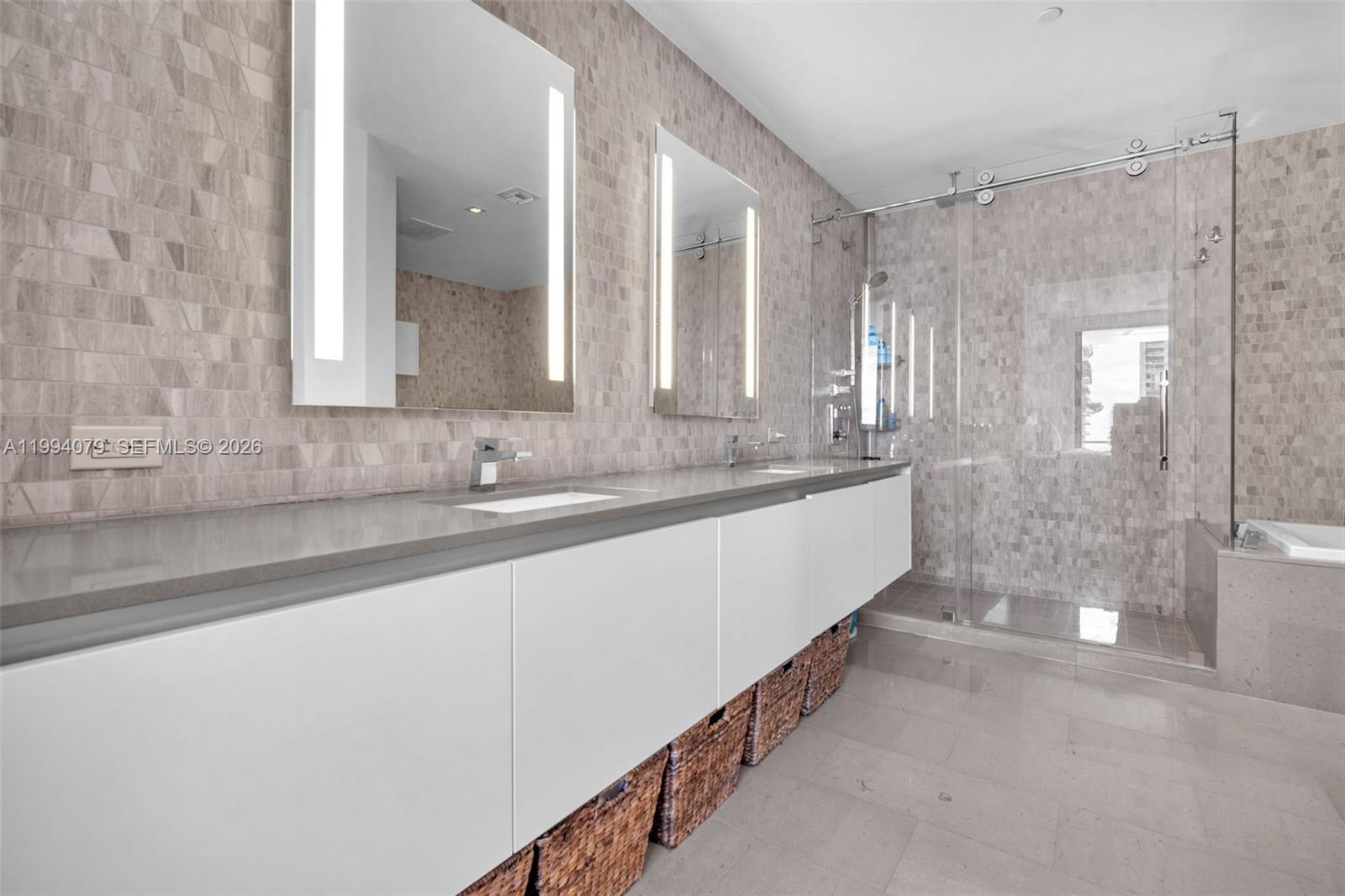 image Reach Brickell City Centre18