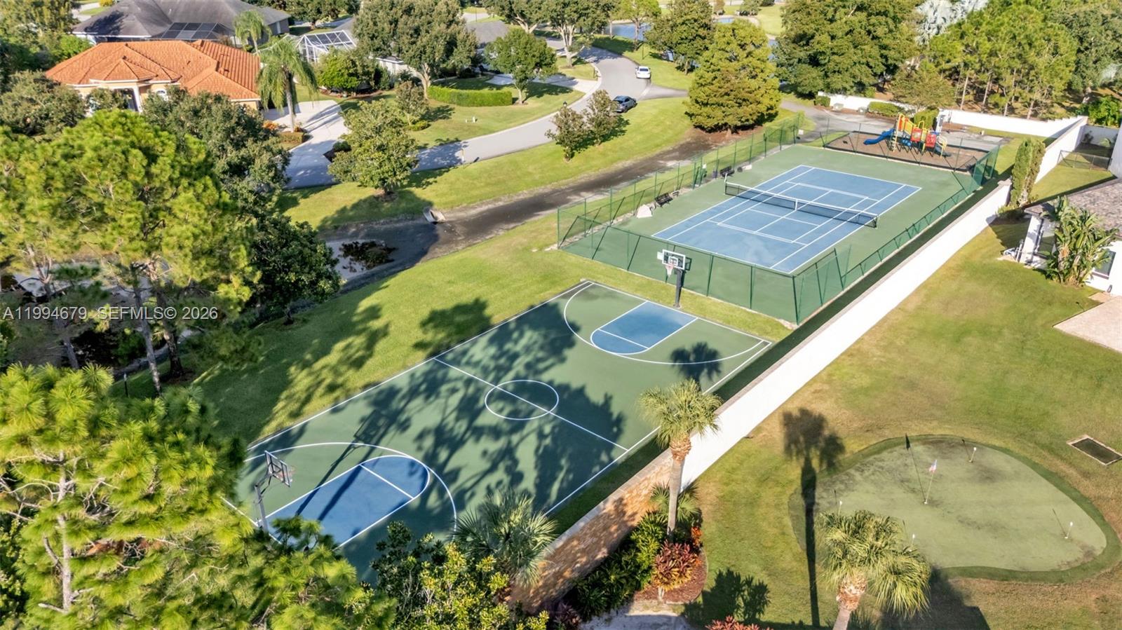 237 Mclean Pt Winter Haven, FL 33884