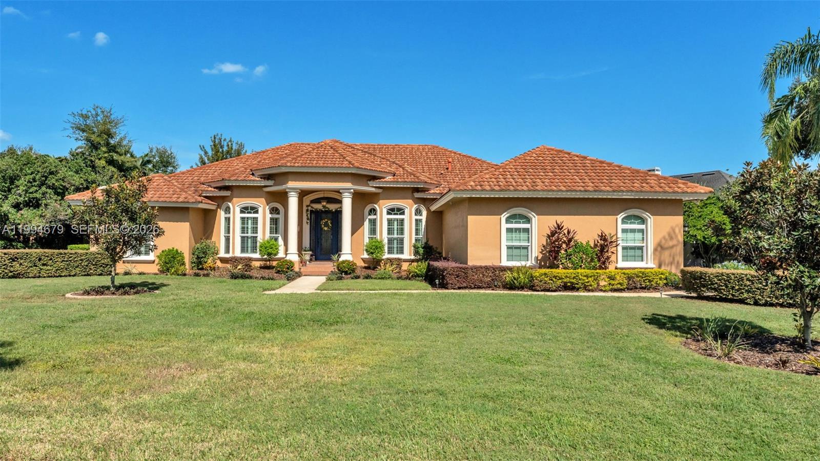 237 Mclean Pt Winter Haven, FL 33884