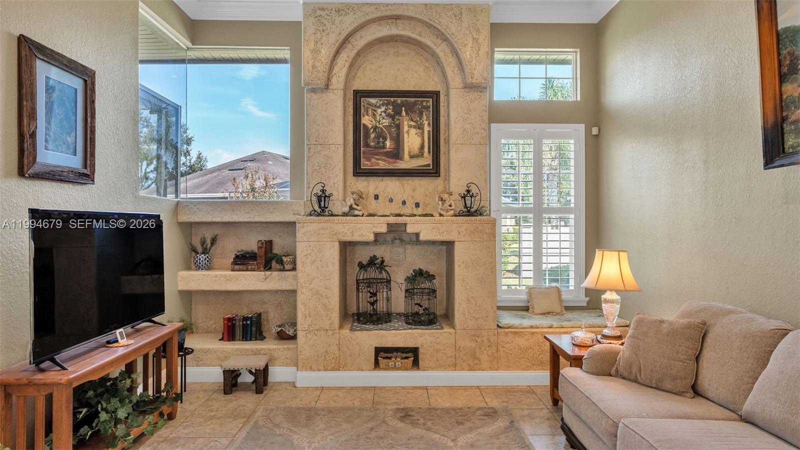 237 Mclean Pt Winter Haven, FL 33884