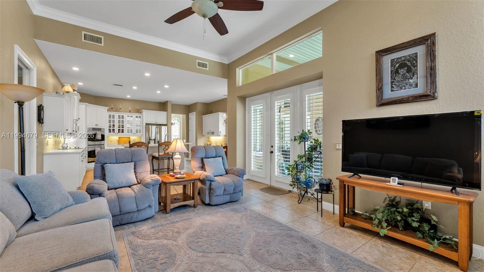 237 Mclean Pt Winter Haven, FL 33884