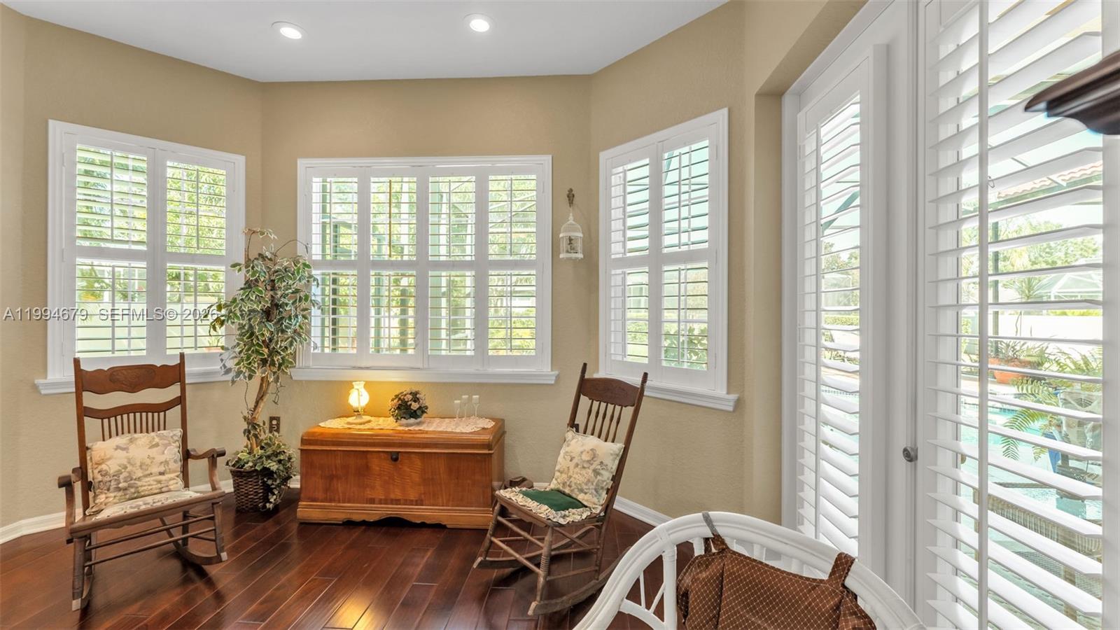 237 Mclean Pt Winter Haven, FL 33884