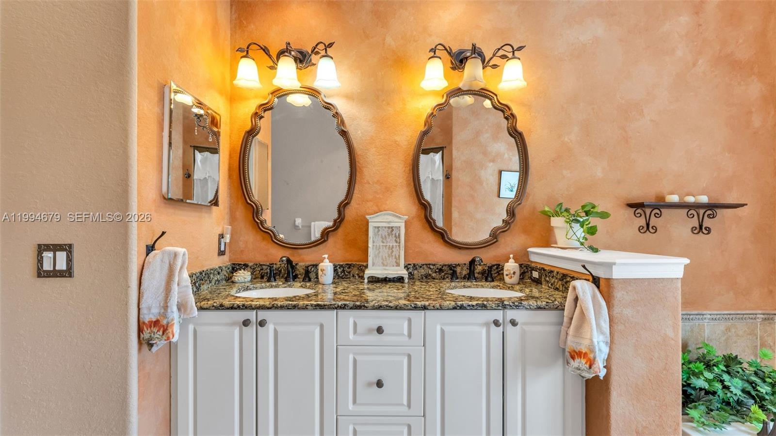 237 Mclean Pt Winter Haven, FL 33884