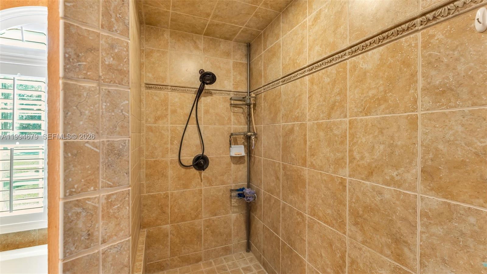 237 Mclean Pt Winter Haven, FL 33884