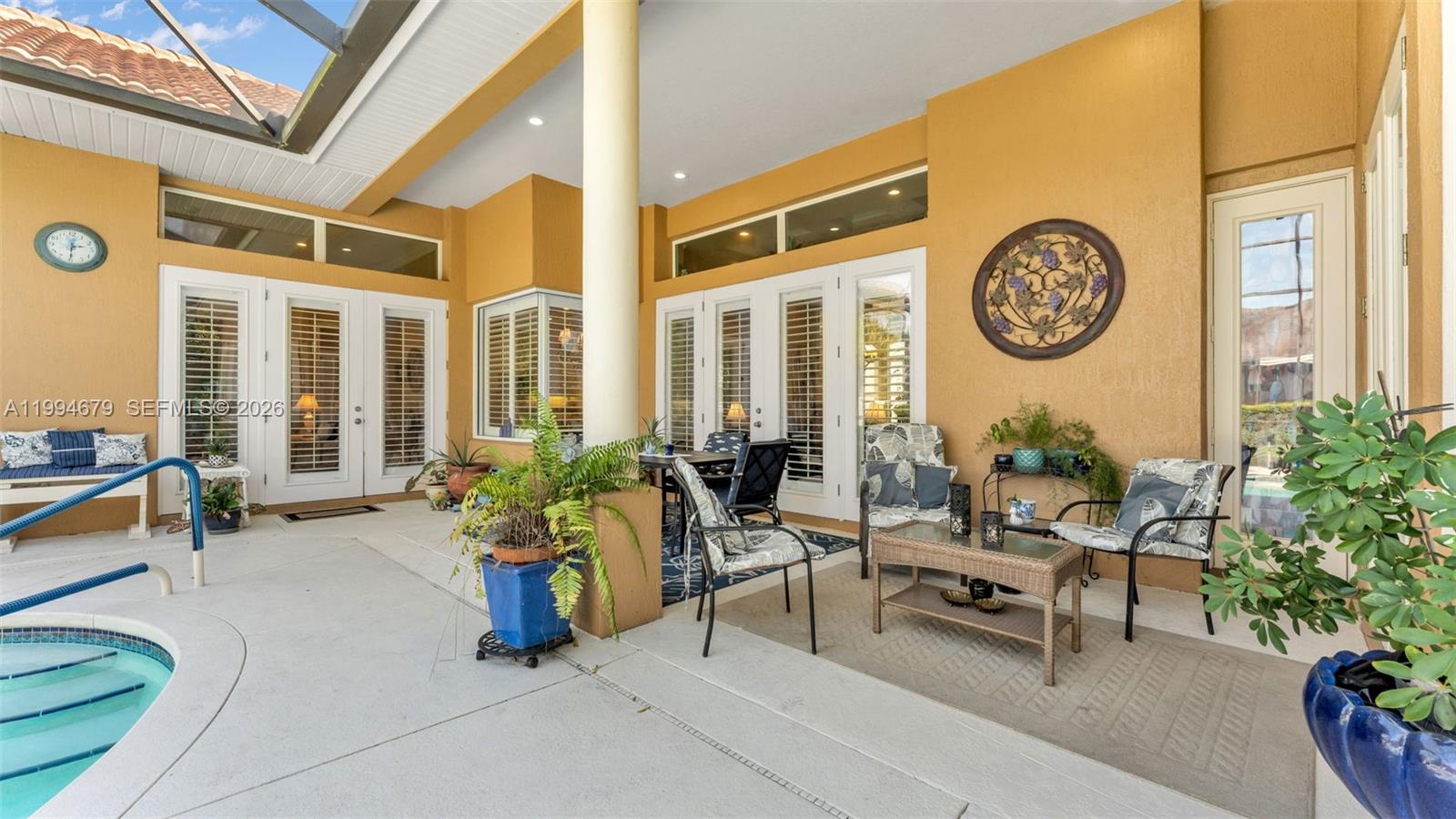 237 Mclean Pt Winter Haven, FL 33884