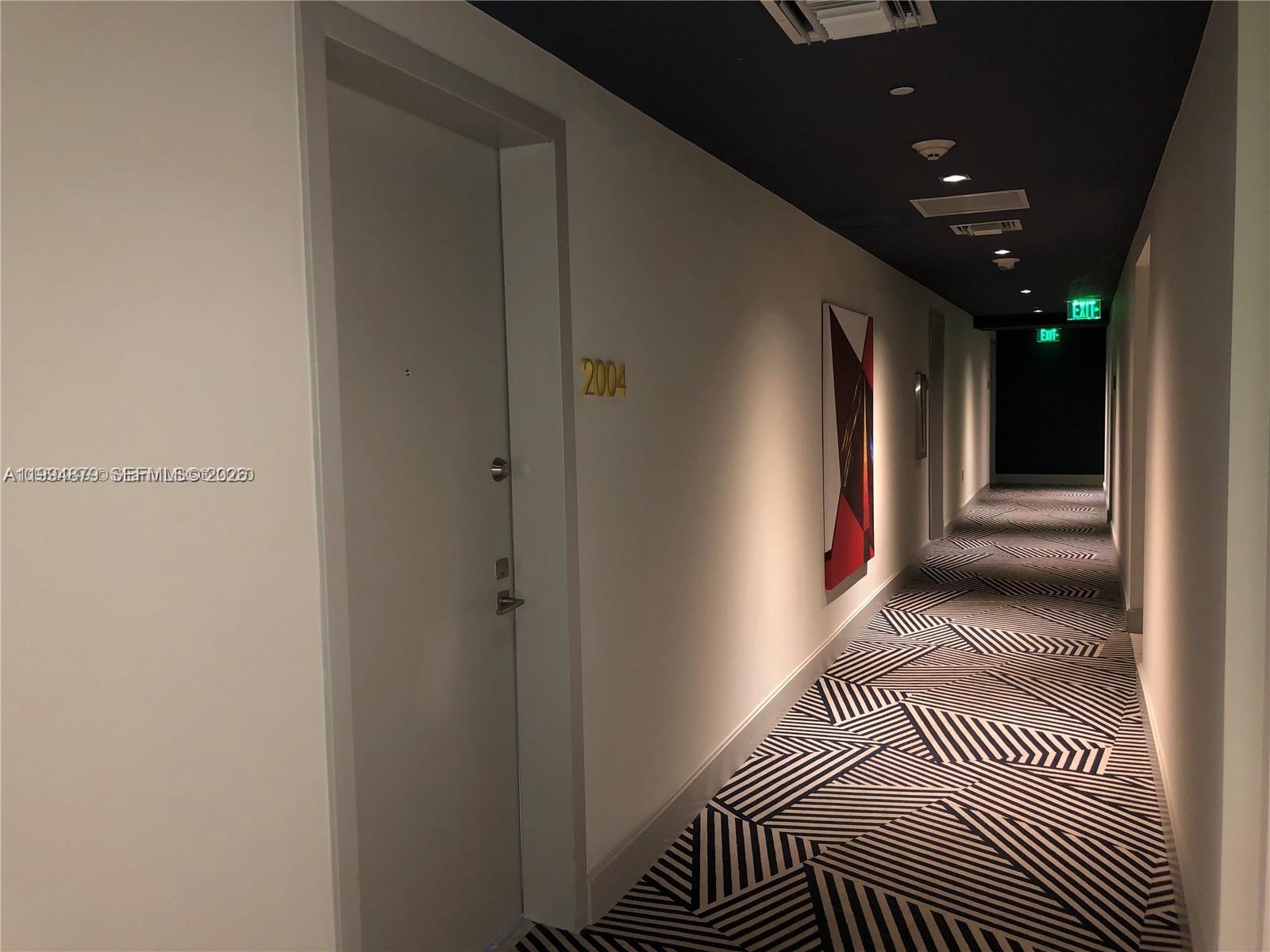 45 SW 9th St #2004 Miami, FL 33130