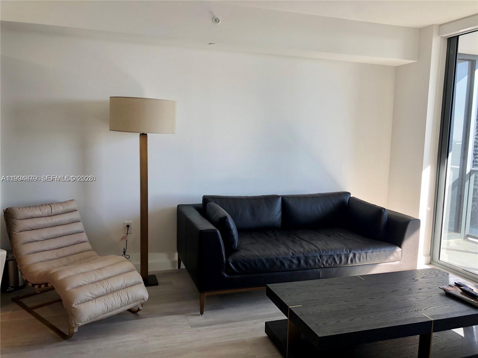 45 SW 9th St #2004 Miami, FL 33130