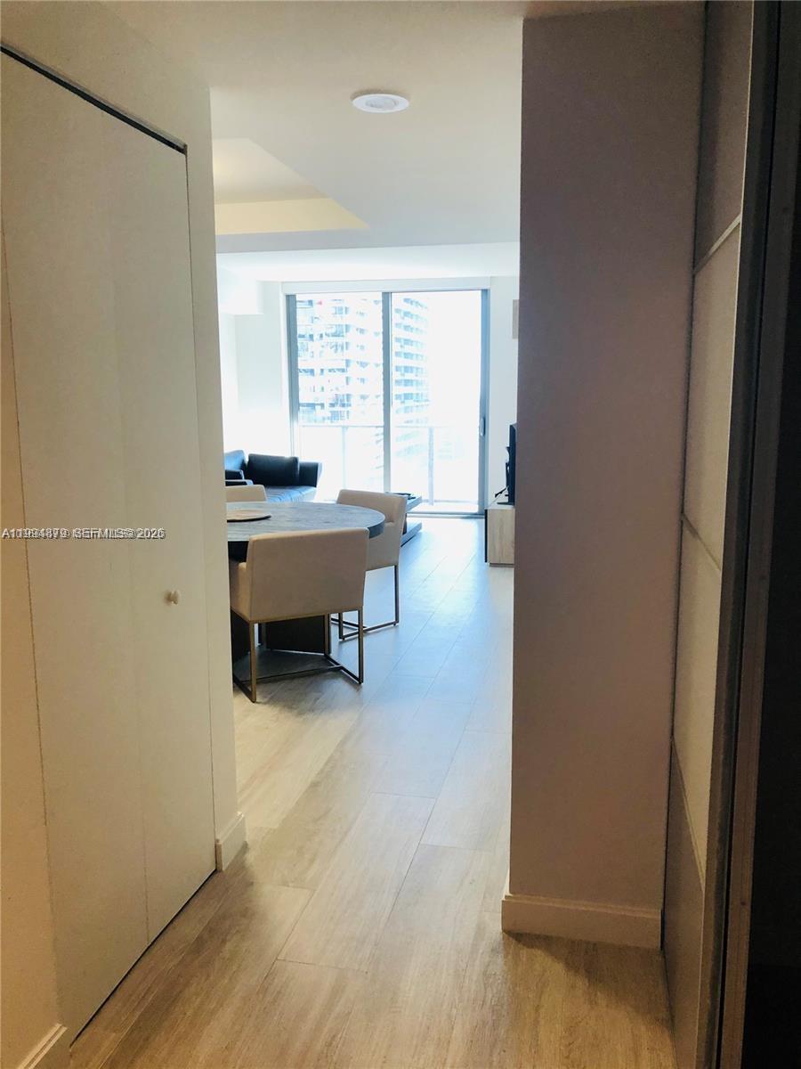 45 SW 9th St #2004 Miami, FL 33130