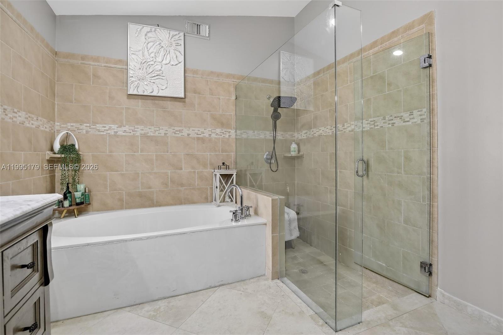 284 SW 180th Ave Pembroke Pines, FL 33029