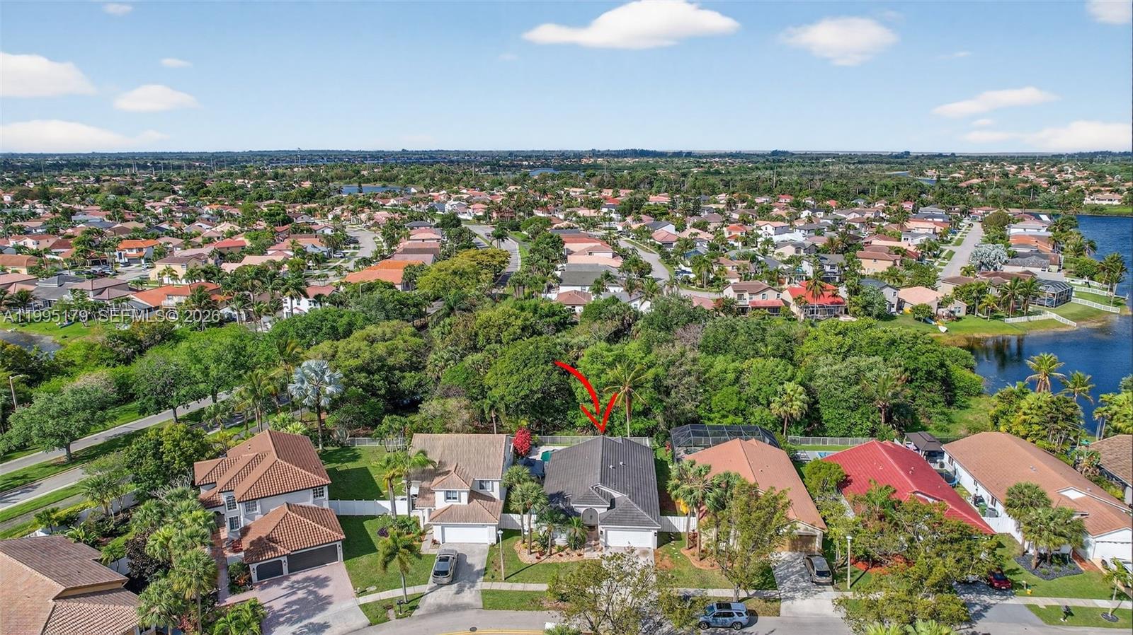 284 SW 180th Ave Pembroke Pines, FL 33029